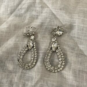 GLAMOROUS LARGE CRYSTAL DROP EARRINGS